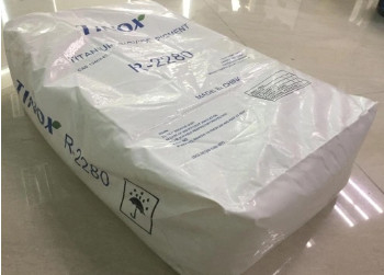 Blauw ondertoon sulfaatproces Titaniumdioxide voor kunststoffen TINOX R-2280 met uitstekend verbergvermogen en dispergeerbaarheid
